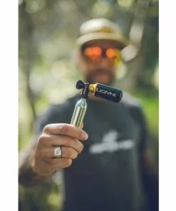 Lezyne Tubeless CO2 Blaster -Billig Cykelvedligeholdelse butik prod191871 Black Gold NE 06